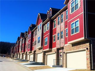 2804 W Lakewood Drive, Fayetteville, AR 72704