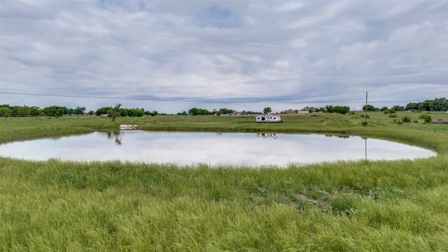 9841 Terry Meadows Lane, Grandview, TX 76050
