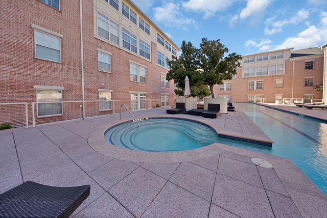 2305 Worthington Street 103, Dallas, TX 75204