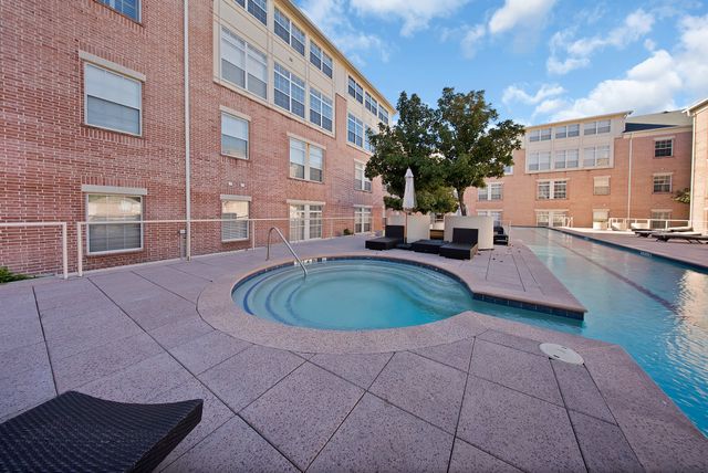 2305 Worthington Street 103, Dallas, TX 75204