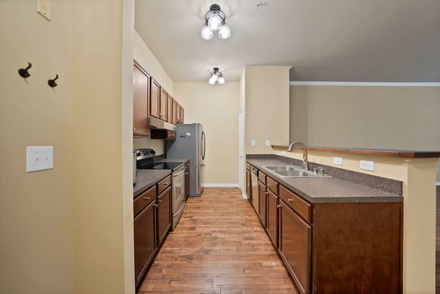 2305 Worthington Street 103, Dallas, TX 75204