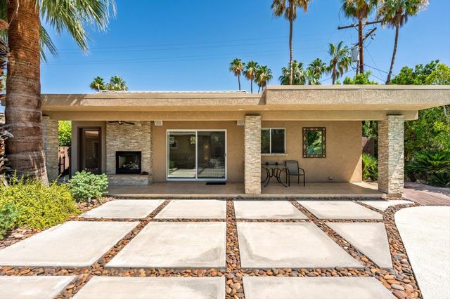696 S Warm Sands Drive, Palm Springs, CA 92264