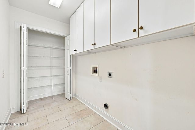 3408 Honeysuckle Drive, Winterville, NC 28590
