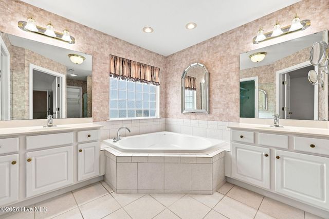 3408 Honeysuckle Drive, Winterville, NC 28590