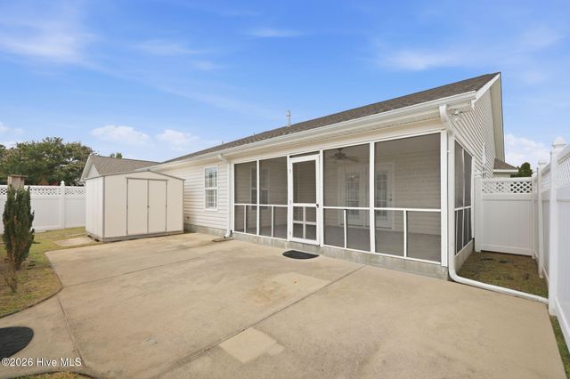 3408 Honeysuckle Drive, Winterville, NC 28590