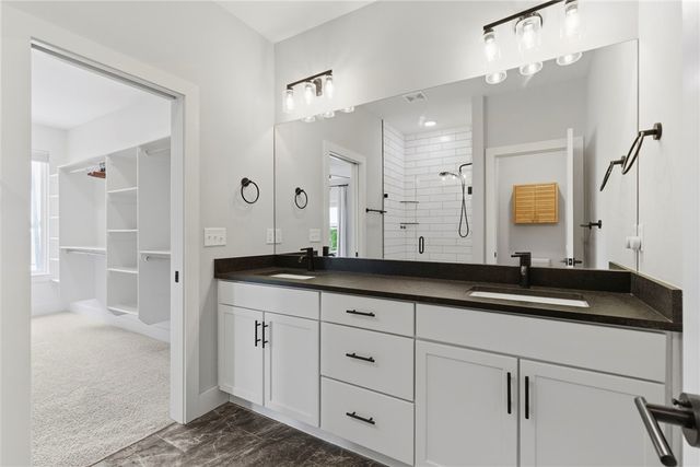 219 W Birch Street, Rogers, AR 72756