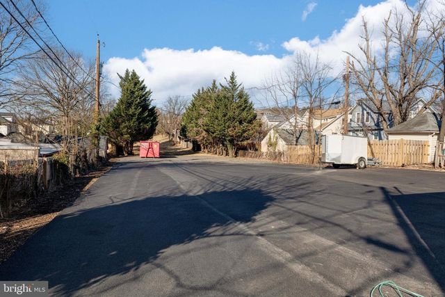 4906 HARFORD RD, Baltimore, MD 21214