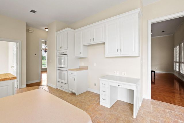 3140 Farm Road 195, Paris, TX 75462