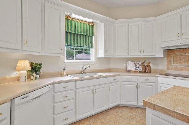 3140 Farm Road 195, Paris, TX 75462