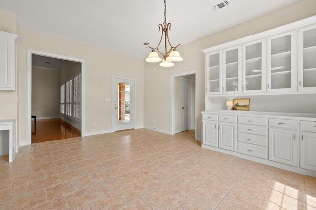 3140 Farm Road 195, Paris, TX 75462