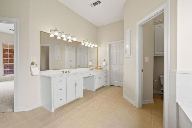 3140 Farm Road 195, Paris, TX 75462