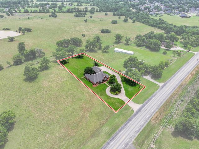 3140 Farm Road 195, Paris, TX 75462