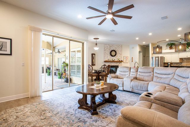 2897 COUNTRY WOODS LANE, Palm Harbor, FL 34683