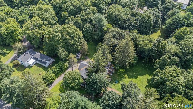 137 & 141 Main Street South, Woodbury, CT 06798