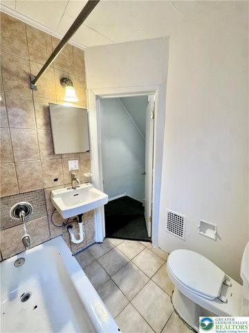 389 West Gordon Street, Allentown City, PA 18102