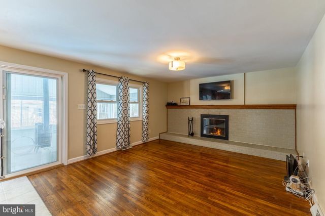19 SAINT REGIS DR, Newark, DE 19711