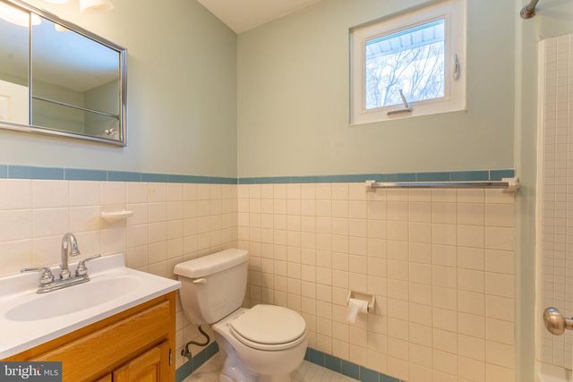 19 SAINT REGIS DR, Newark, DE 19711