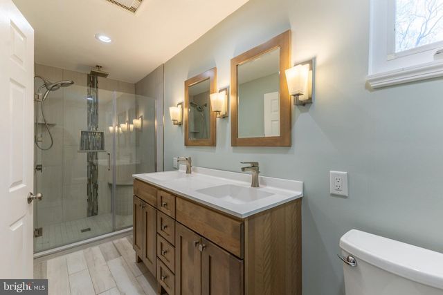 19 SAINT REGIS DR, Newark, DE 19711