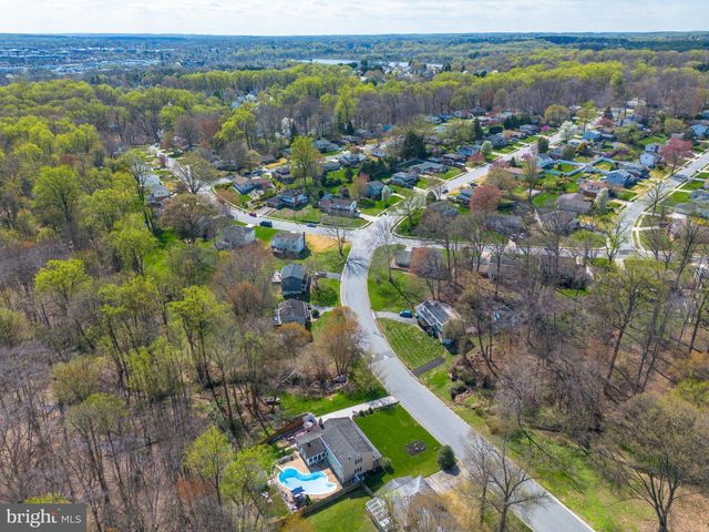 19 SAINT REGIS DR, Newark, DE 19711