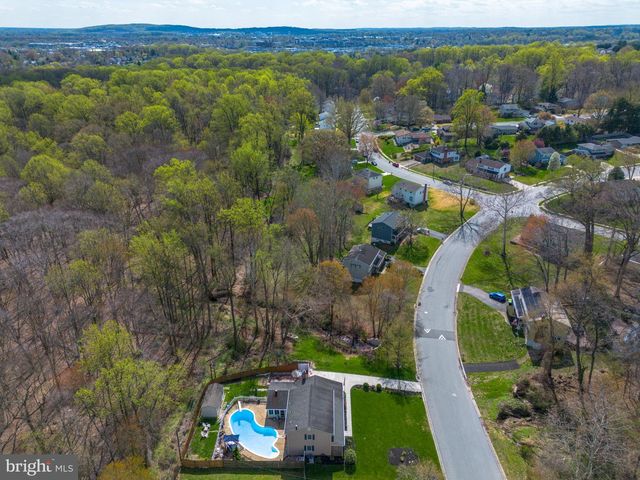 19 SAINT REGIS DR, Newark, DE 19711