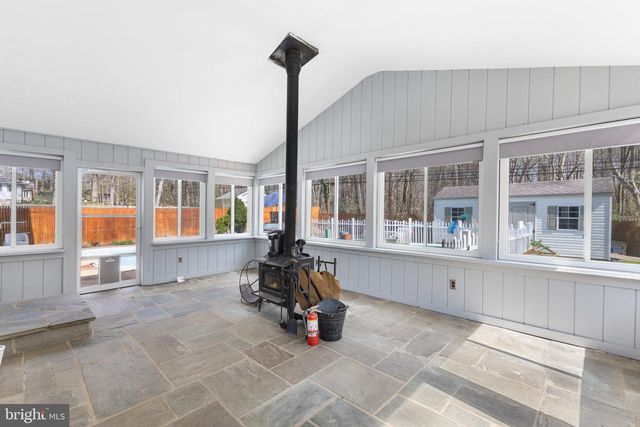 19 SAINT REGIS DR, Newark, DE 19711