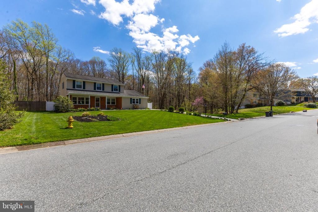 19 SAINT REGIS DR, Newark, DE 19711