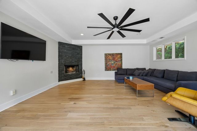8423 Santa Clara Drive, Dallas, TX 75218