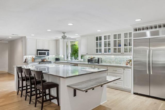 8423 Santa Clara Drive, Dallas, TX 75218