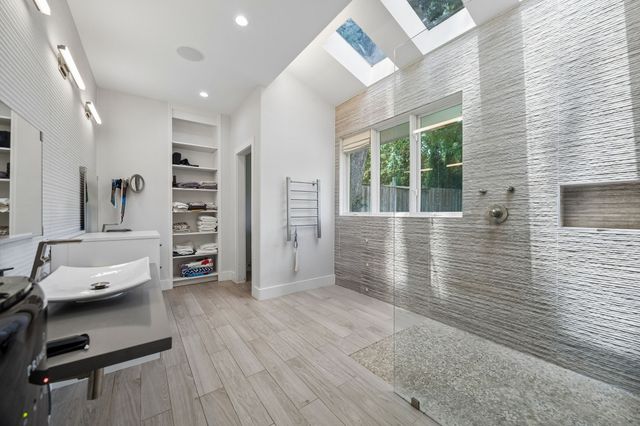 8423 Santa Clara Drive, Dallas, TX 75218