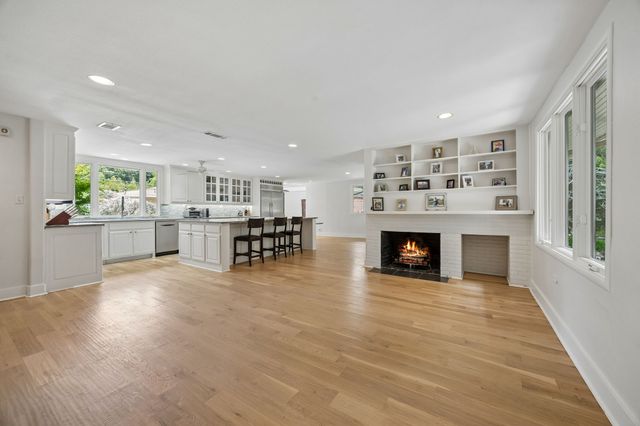 8423 Santa Clara Drive, Dallas, TX 75218