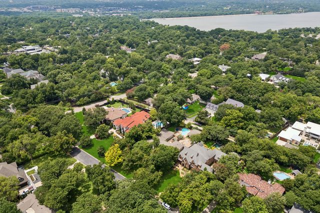 8423 Santa Clara Drive, Dallas, TX 75218