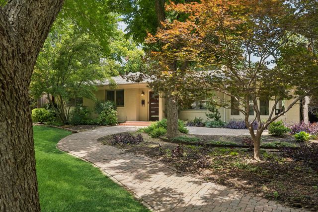 8423 Santa Clara Drive, Dallas, TX 75218