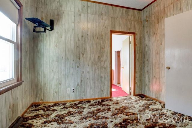 4113 N Shore Drive, Menominee, MI 49858