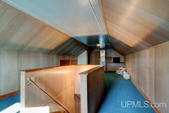 4113 N Shore Drive, Menominee, MI 49858