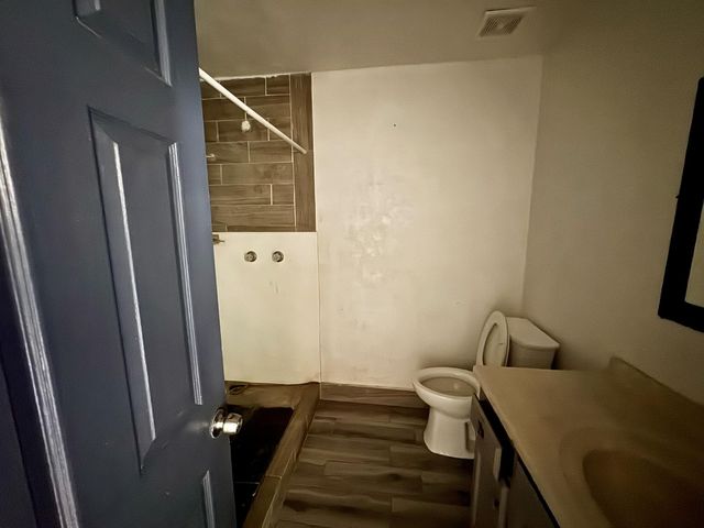 1620 N D Street, Madera, CA 93638