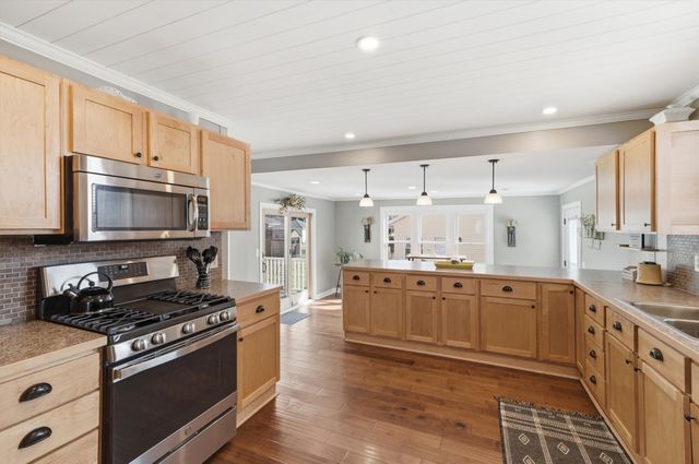 204 E Baker Street, Arlington, MN 55307