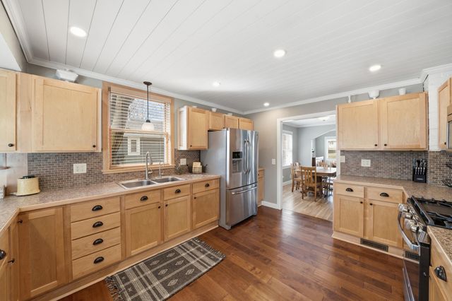 204 E Baker Street, Arlington, MN 55307