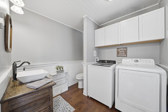 204 E Baker Street, Arlington, MN 55307