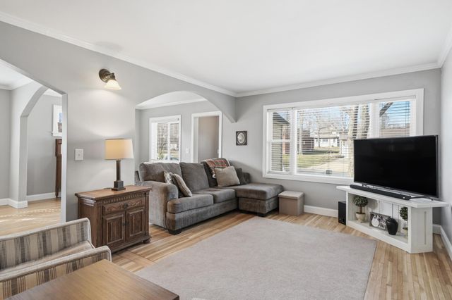 204 E Baker Street, Arlington, MN 55307