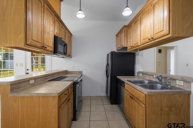 13427 Ronald Cir., Tyler, TX 75709