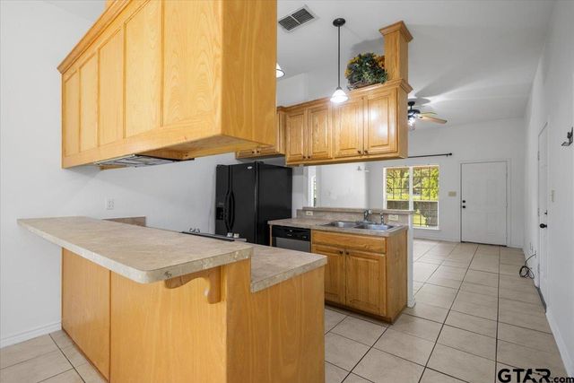 13427 Ronald Cir., Tyler, TX 75709