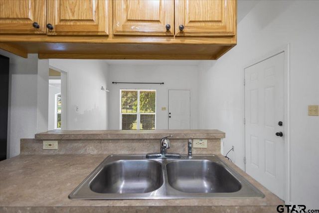 13427 Ronald Cir., Tyler, TX 75709