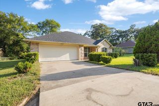 13427 Ronald Cir., Tyler, TX 75709