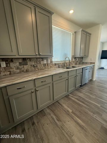 307 N Jeb Stuart Street, Gila Bend, AZ 85337