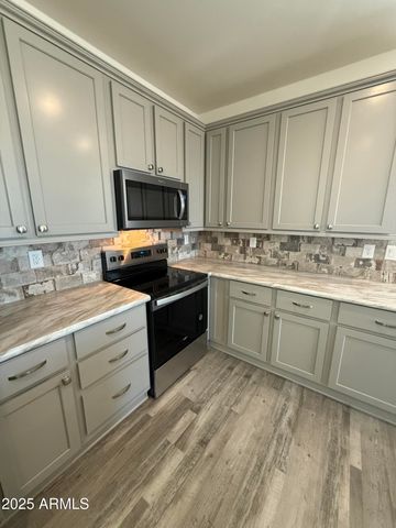 307 N Jeb Stuart Street, Gila Bend, AZ 85337