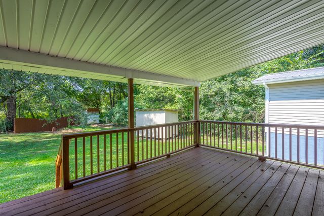 77 Garretts Chapel Road, Chickamauga, GA 30707