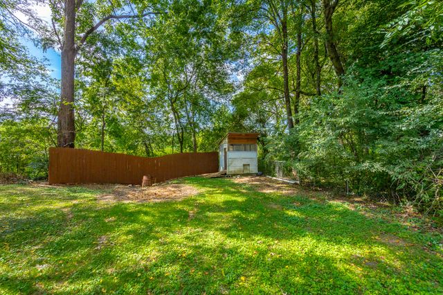77 Garretts Chapel Road, Chickamauga, GA 30707