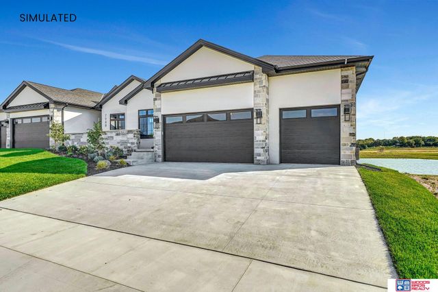 8032 S 43rd Street, Lincoln, NE 68516