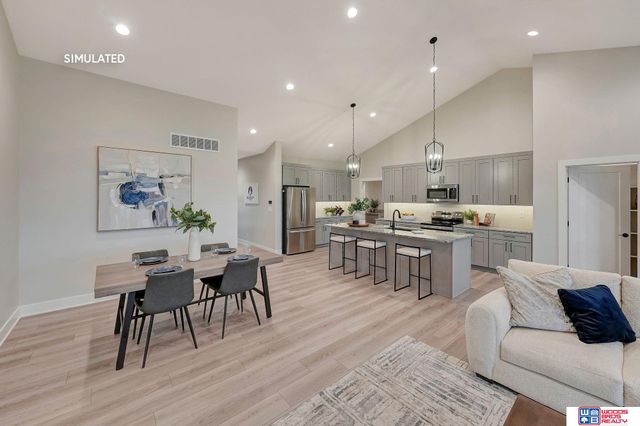 8032 S 43rd Street, Lincoln, NE 68516