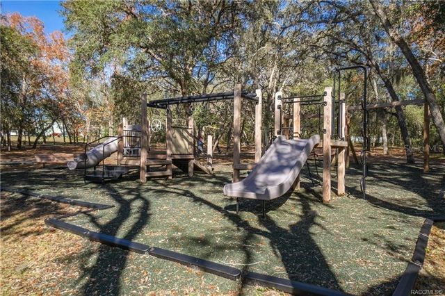 1555 E SEATTLE SLEW CIRCLE, Inverness, FL 34453